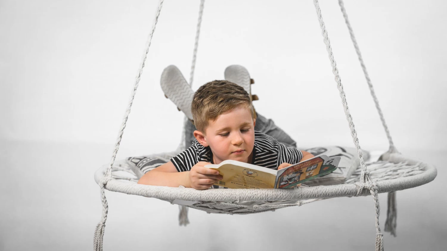 Morocco Macrame Hanging Hammock Swing - Cream - Image 2